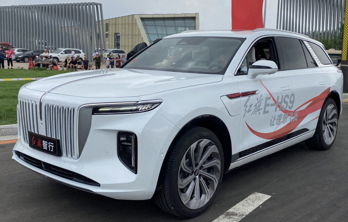 红旗旗舰SUV E-HS9正式投产 预售55万起/即将上市