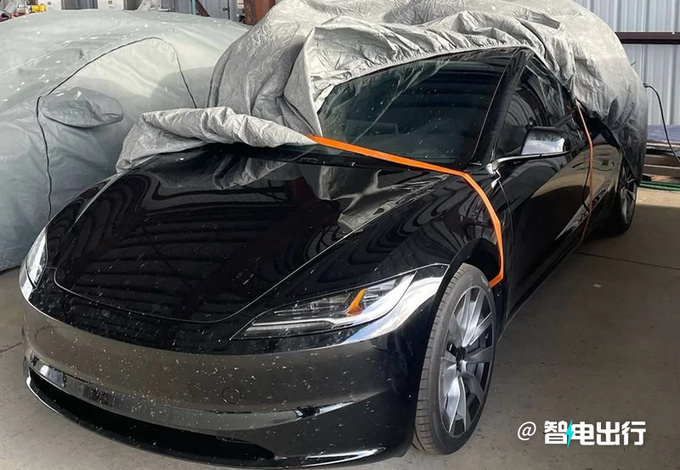 特斯拉新款Model 3路试实车曝光9月上海投产-图1