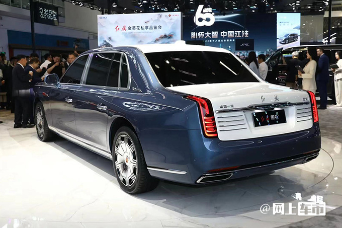 <a href=https://www.qzqcw.com/z/hongqi/ target=_blank class=infotextkey>红旗</a>新L5更名国礼换4.0T V8 比<a href=https://www.qzqcw.com/z/laosilaisi/ target=_blank class=infotextkey>劳斯莱斯</a>古斯特大-图4