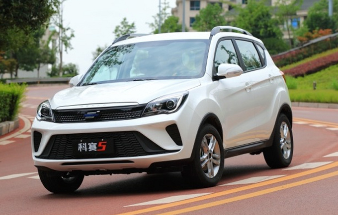 <a href=https://www.qzqcw.com/z/changan/ target=_blank class=infotextkey>长安</a>欧尚新款科赛5上市5.39万元起售/前脸变化大-图2