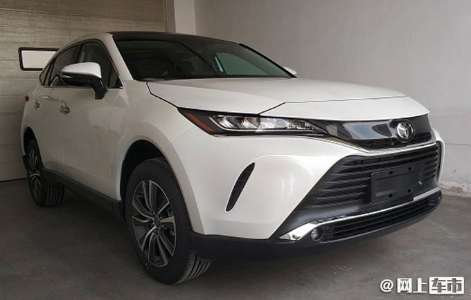 <a href=https://www.qzqcw.com/z/fengtian/ target=_blank class=infotextkey>丰田</a>RAV4轿跑版价格曝光 配贯穿尾灯/年内发布-图3