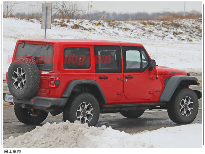 Jeep<a href=https://www.qzqcw.com/z/jipu/mumaren/ target=_blank class=infotextkey>牧马人</a>半门版谍照曝光搭6.4L引擎/今年上市-图3