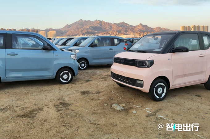 五菱宏光MINI EV销量下滑67 5万级小车-竟优惠1.8万-图1