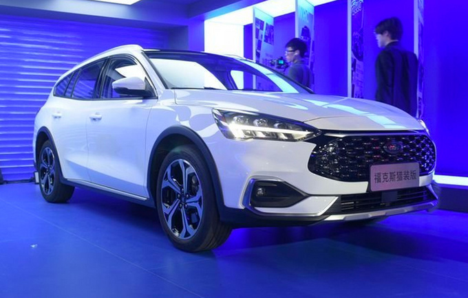 <a href=https://www.qzqcw.com/z/changan/ target=_blank class=infotextkey>长安</a><a href=https://www.qzqcw.com/z/fute/ target=_blank class=infotextkey>福特</a><a href=https://www.qzqcw.com/z/fute/fukesi/ target=_blank class=infotextkey>福克斯</a>猎装版正式上市售价15.38万元-图2