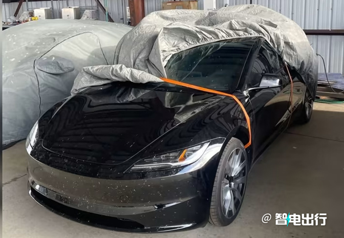 特斯拉新Model 3内饰曝光三季度投产/增液晶仪表-图1