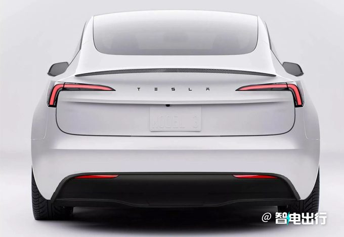 特斯拉新Model 3内饰曝光三季度投产/增液晶仪表-图2