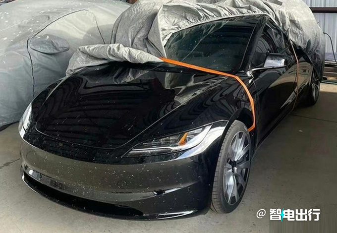 特斯拉新款Model 3实车内饰曝光两款车型售价上涨-图2