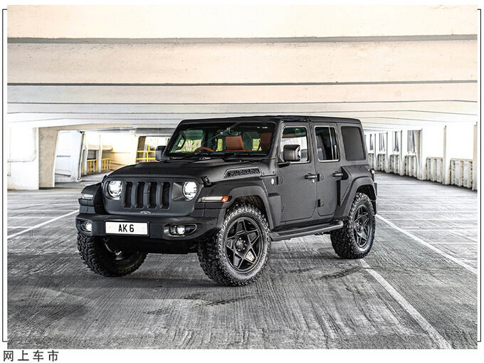 Jeep<a href=https://www.qzqcw.com/z/jipu/mumaren/ target=_blank class=infotextkey>牧马人</a>改装版亮相采用军用涂料/内饰更豪华-图3