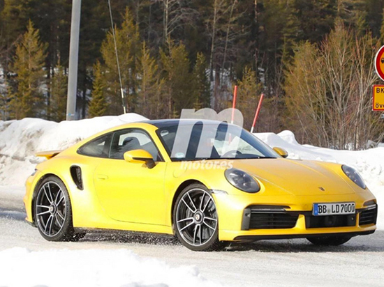 二季度交付 保时捷911 Turbo S谍照再曝光